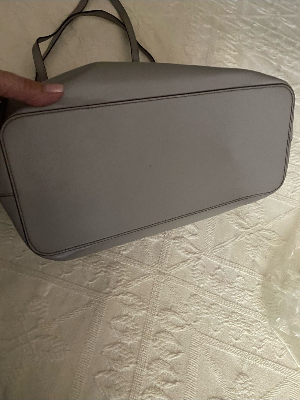 Kate Spade Tote - Picture 8 of 11